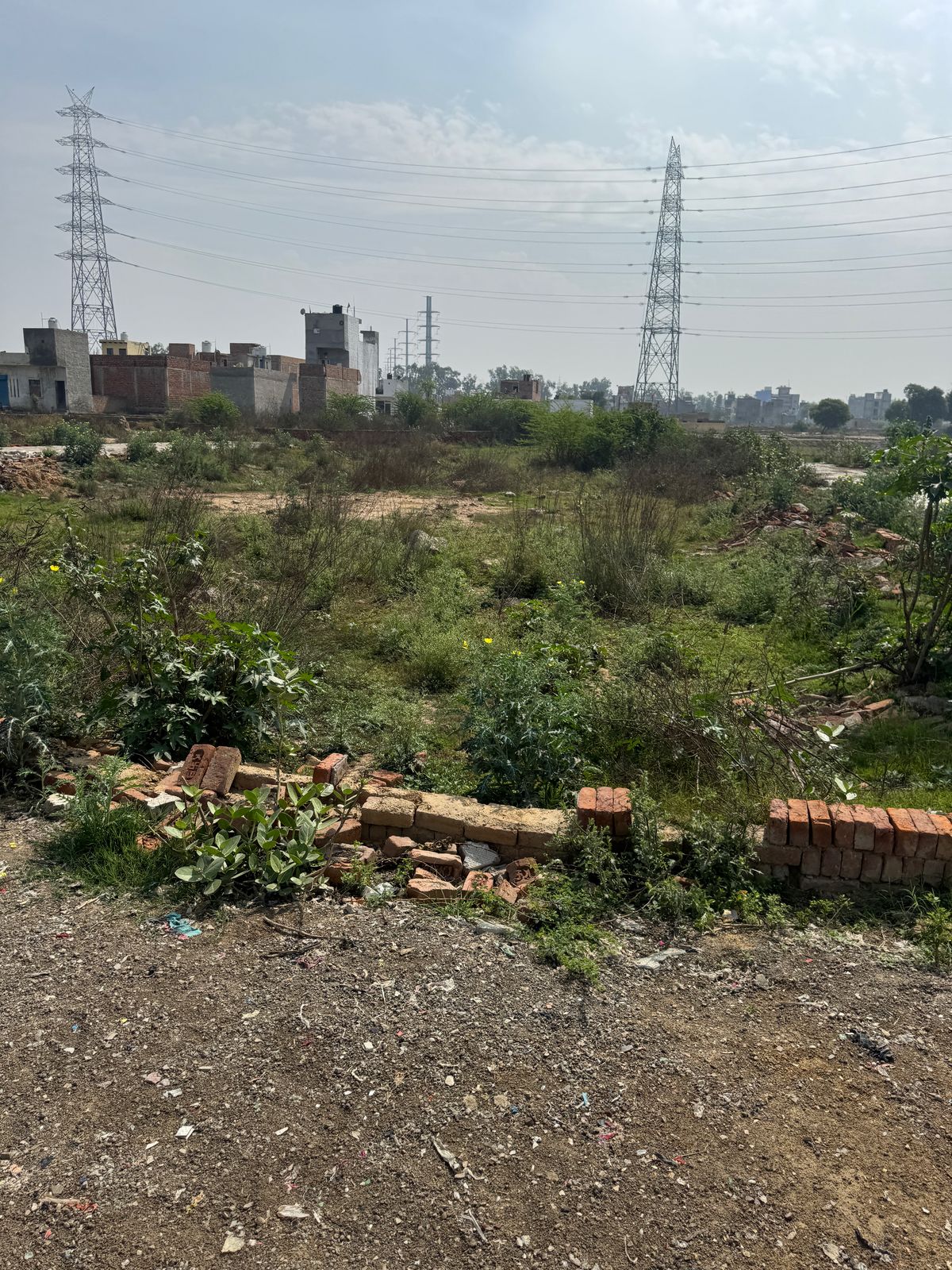 Plot For Sale in Sarsvati Vihar 