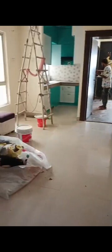 Team Area in 3 BHK Apartment at SCC Sapphire, Raj Nagar Extension – for Rent