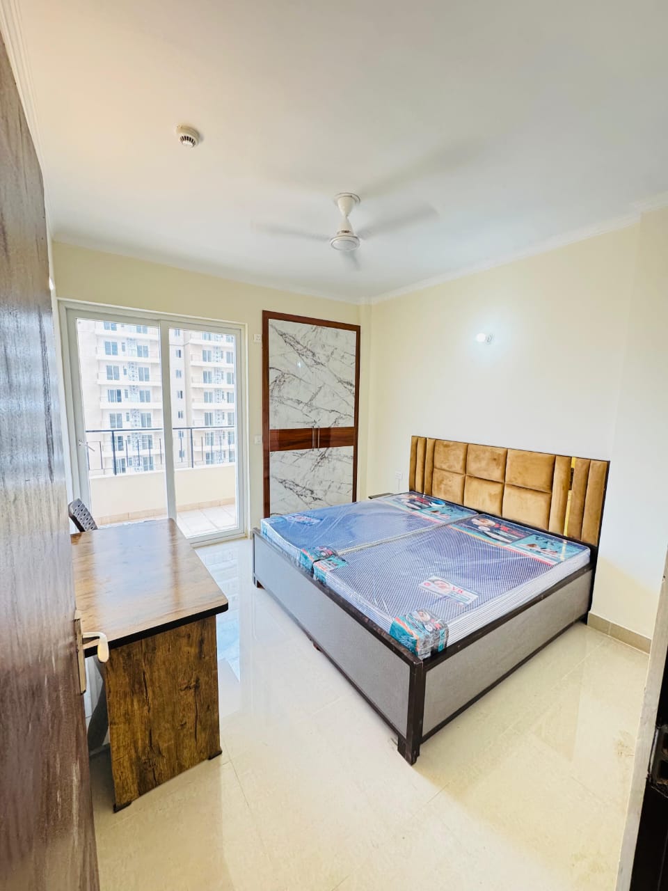 Pg For Rent in Sector 75