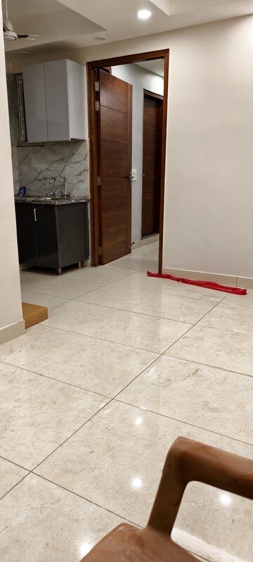 Building Lobby in 1 BHK Builder Floor at Lajpat Nagar – for Rent