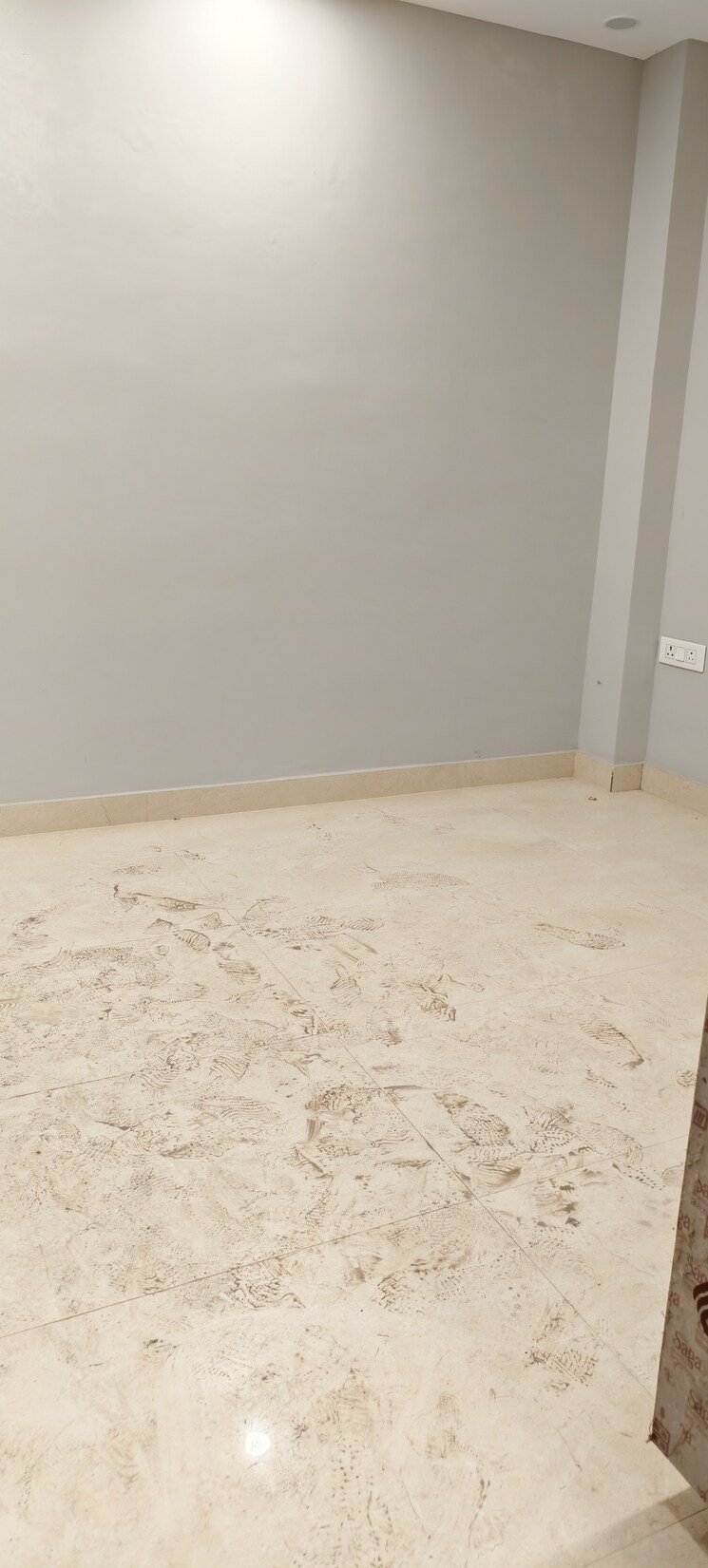 Room, lajpat nagar 1 Bedroom 500 Sq.Ft. Builder Floor In Lajpat Nagar Delhi 9107174