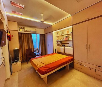 Bedroom in 3 BHK Apartment at Soham Crystal Spires, Ghodbunder Road – for Rent