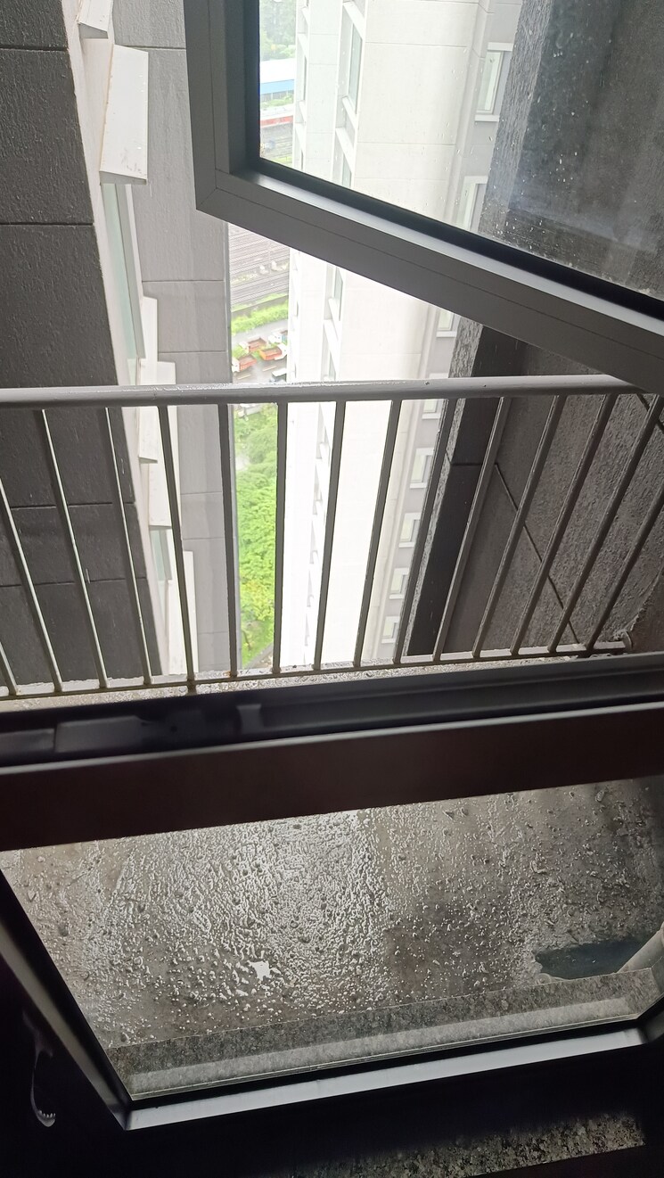 Balcony, sunteck-city-avenue-4 2 Bedroom 644 Sq.Ft. Apartment In Goregaon West Mumbai 9107205