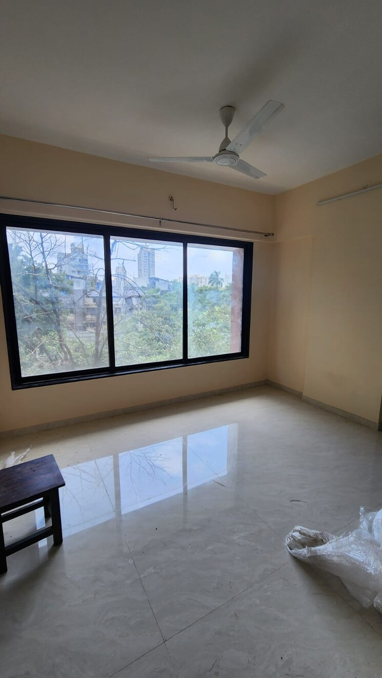 Room, borivali west 2.5 Bedroom 900 Sq.Ft. Apartment In Borivali West Mumbai 9107241