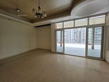Room in 3 BHK Builder Floor at RWA Apartments Sector 47, Sector 47 – for Rent
