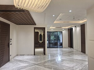 Bedroom in 3 BHK Builder Floor at South City 1 – for Sale