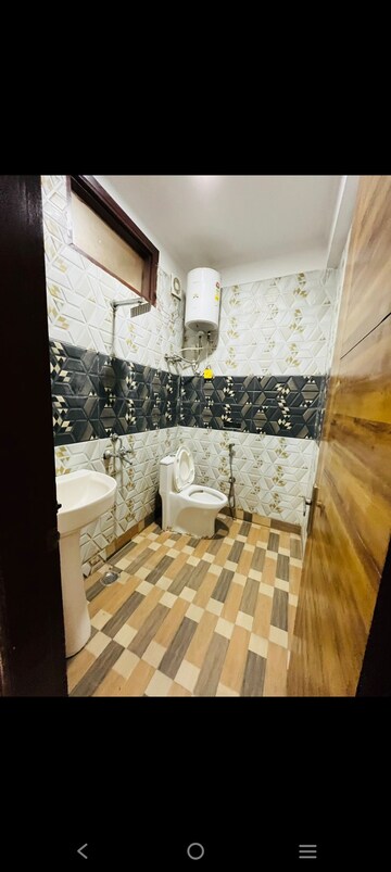 Bathroom in 1 BHK Builder Floor at Saket – for Rent