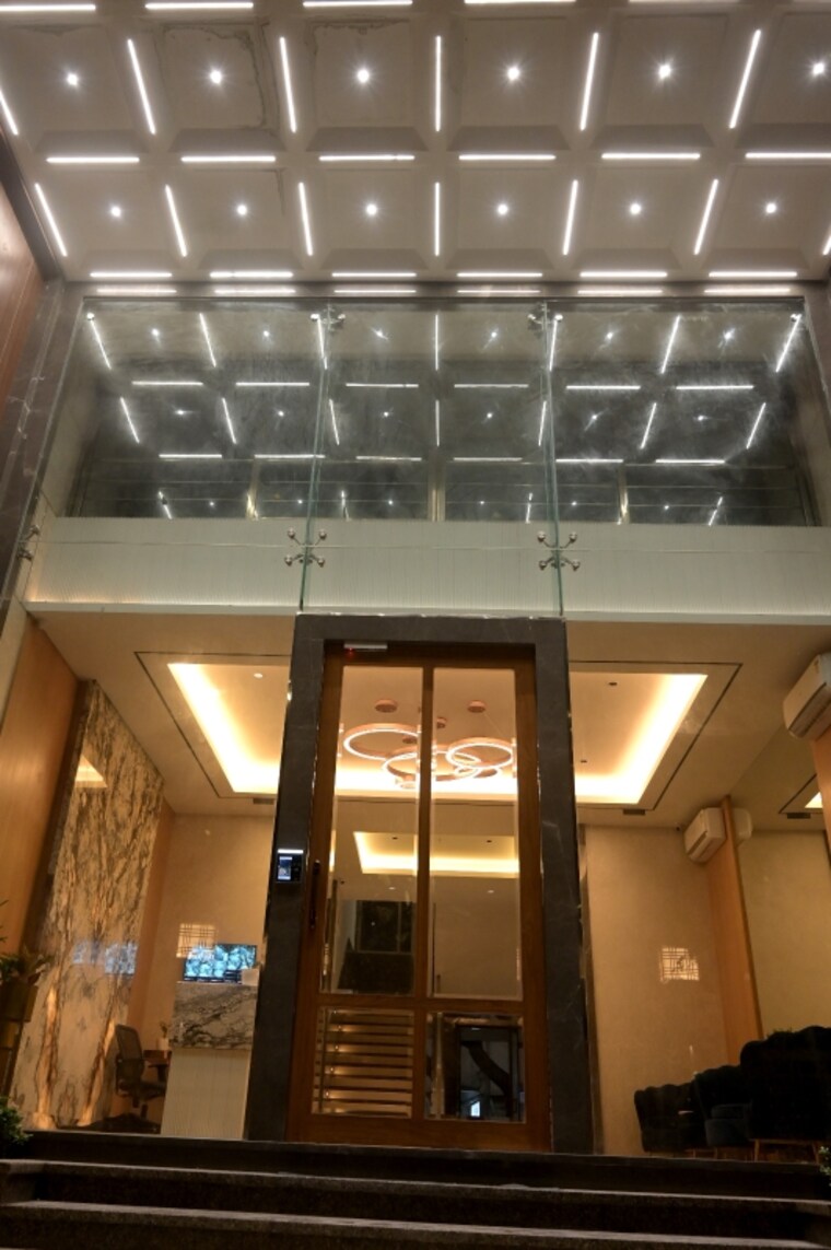 Kitchen, gulmohar-chs-ltd 5 Bedroom 2550 Sq.Ft. Apartment In Andheri West Mumbai 9107300