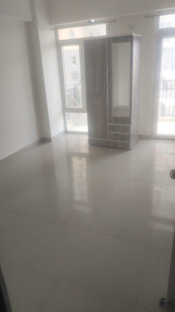 Room in 2 BHK Builder Floor at Vatika INXT Emilia floors, Sector 82 – for Rent