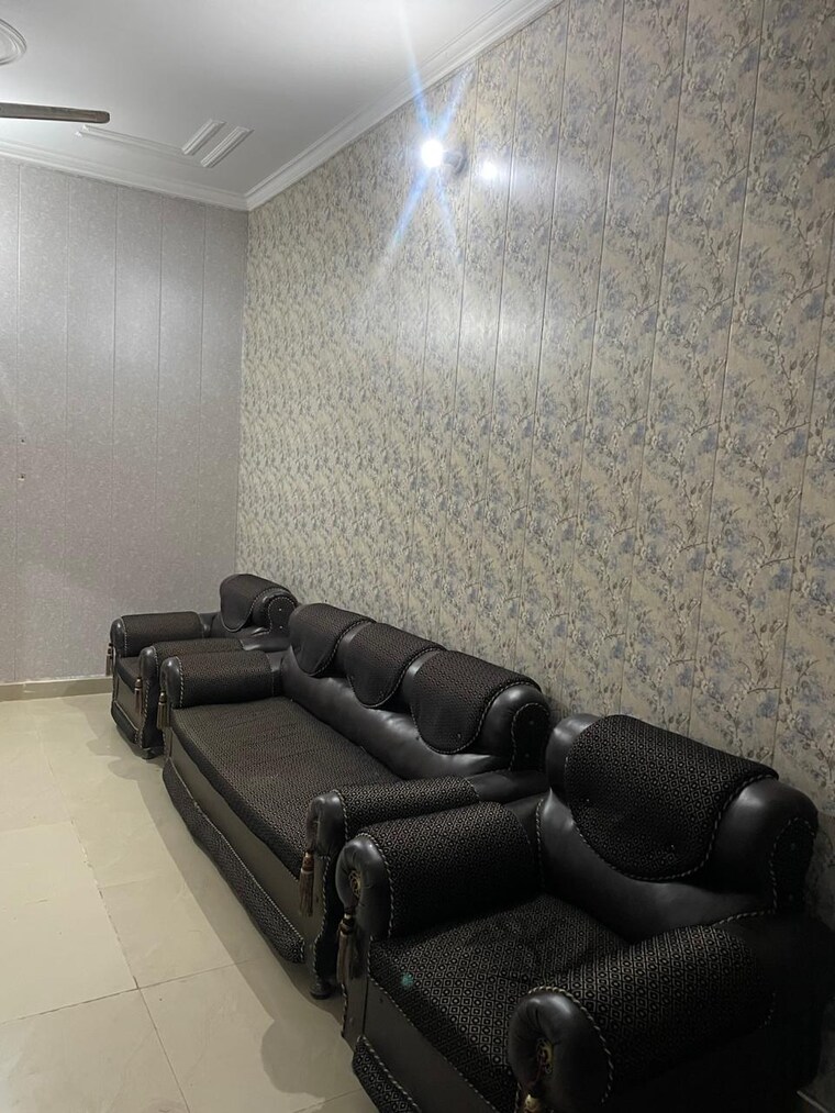 Living Room, ambala highway 2 Bedroom 1000 Sq.Ft. Builder Floor In Ambala Highway Zirakpur 9107311