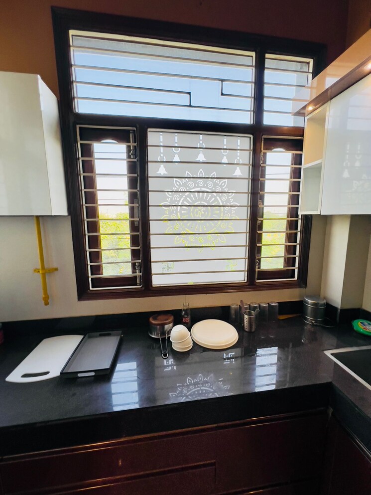 Kitchen, rwa-apartments-sector-45 3 Bedroom 250 Sq.Mt. Builder Floor In Sector 45 Noida 9107360