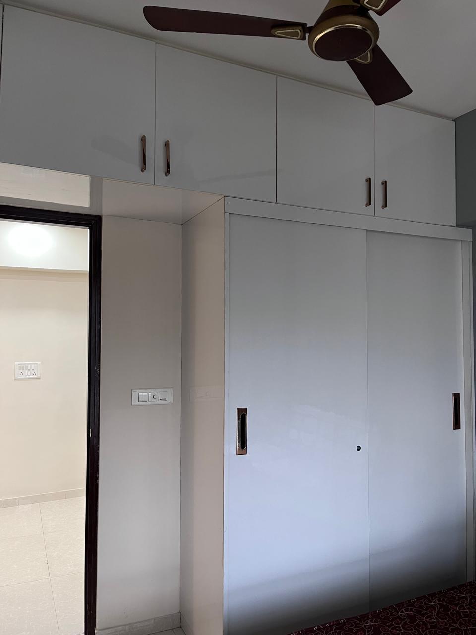 2 BHK + Servant Room Apartment For Rent in Lodha Amara