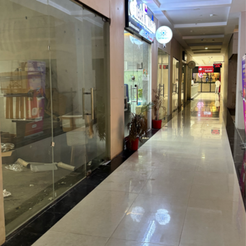 Building Lobby in  Shop at Spectrum Metro, Noida Central – for Sale