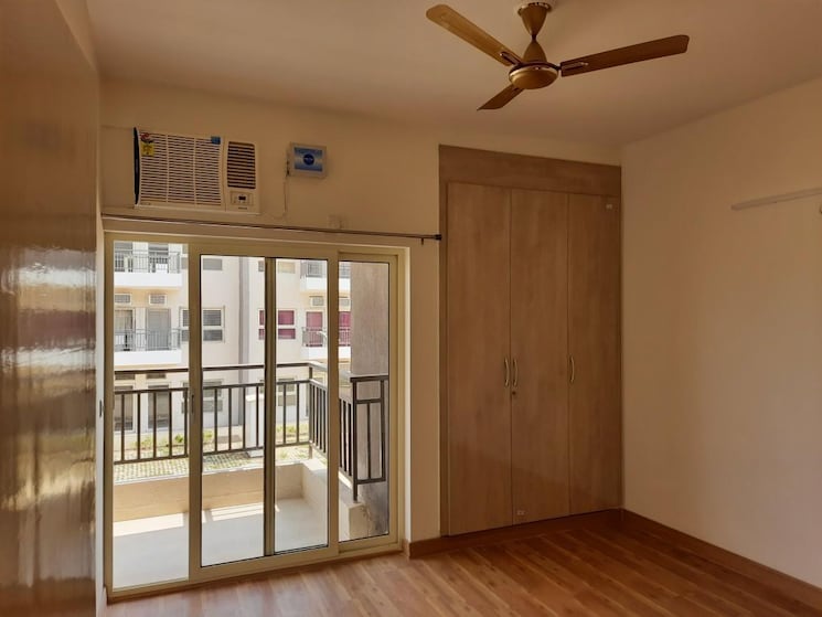 Room, puri-aman-vilas 3 Bedroom 2230 Sq.Ft. Builder Floor In Sector 89 Faridabad 9107419