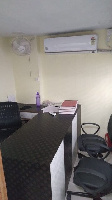Team Area in  Office Space at Siddha Weston, Bow Bazaar – for Rent