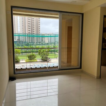 Room in 2 BHK Apartment at Juhi Niharika Absolute, Taloja Sector 40 – for Rent