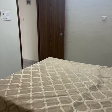Room in 2 BHK Apartment at Juhi Niharika Absolute, Taloja Sector 40 – for Rent
