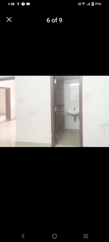 Room in 1 BHK Builder Floor at Somajiguda – for Rent
