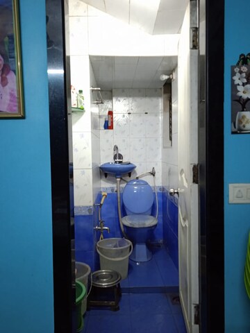 Bathroom in 1 BHK Apartment at Saraswati Sadan CHS Jogeswari, Jogeshwari East – for Rent