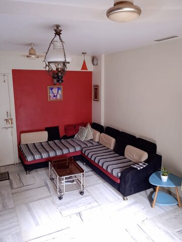 Team Area in 1 BHK Apartment at Saraswati Sadan CHS Jogeswari, Jogeshwari East – for Rent