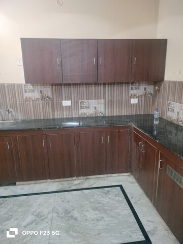 Kitchen in 2 BHK Builder Floor at Gomti Nagar – for Rent