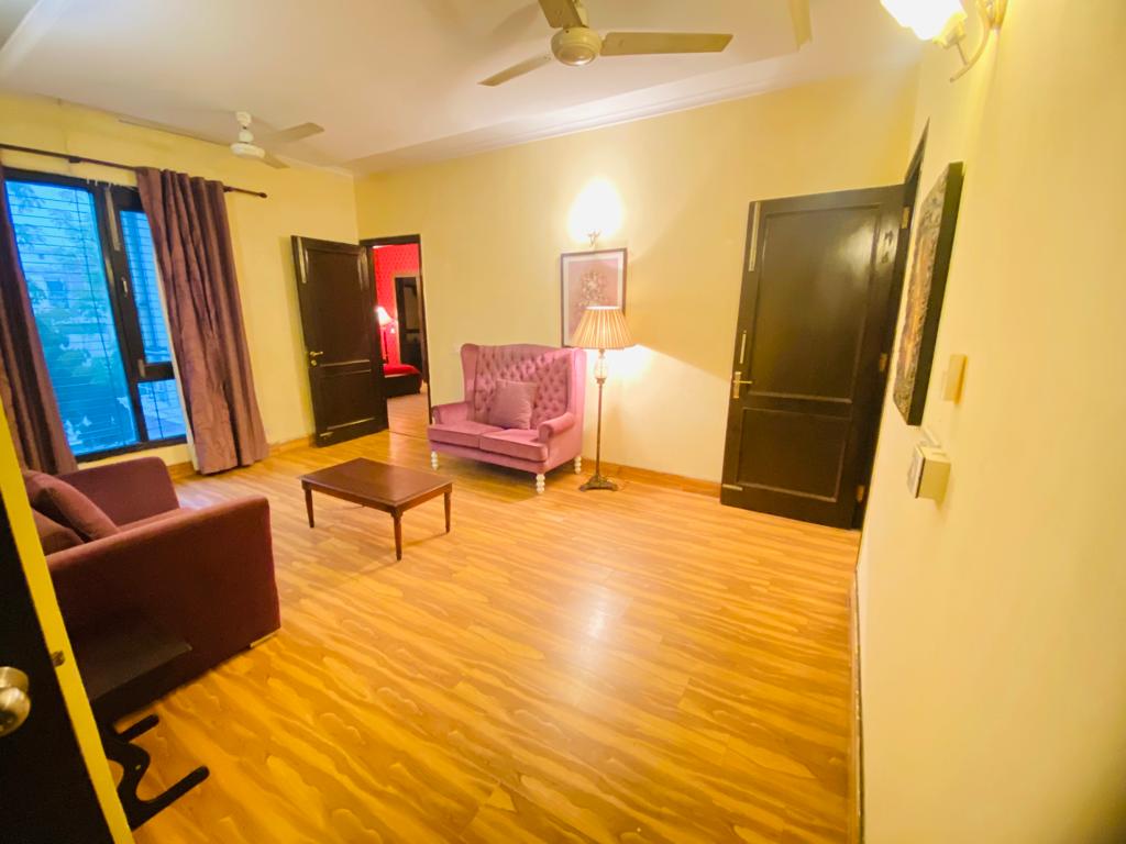 2 BHK Apartment For Rent in Gaur City 2 - 14th Avenue