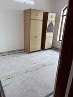 3 BHK 1100 Sq.Ft. Builder Floor in Dlf Sector 10