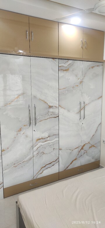 Master Bedroom in 1 BHK Apartment at Sheth Vasant Oasis, Andheri East – for Rent