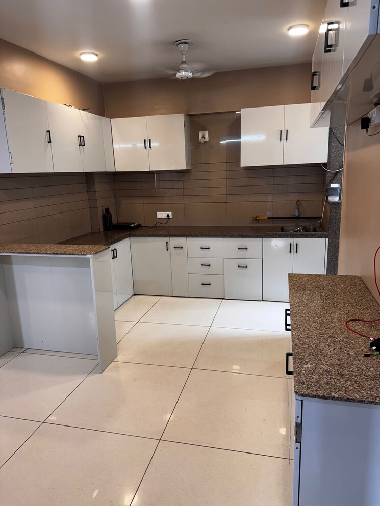 Kitchen, gala-orchid-sky 3 Bedroom 1450 Sq.Ft. Apartment In Shela Ahmedabad 9099669