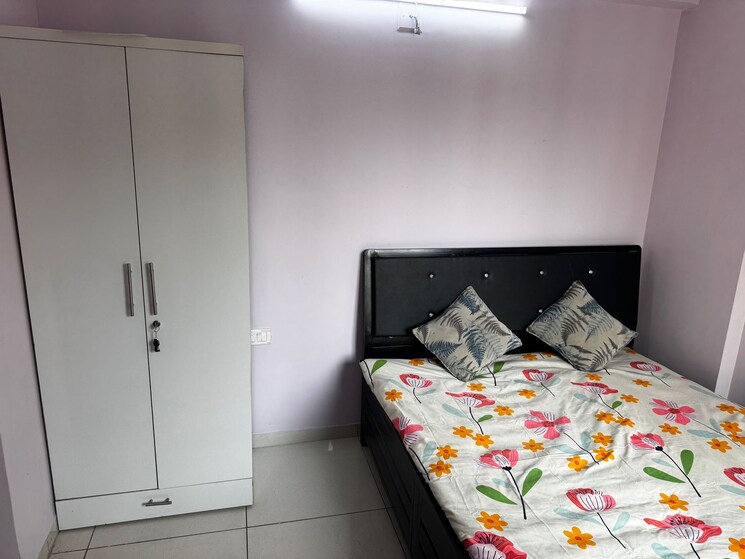 Bedroom, gala-orchid-sky 3 Bedroom 1450 Sq.Ft. Apartment In Shela Ahmedabad 9099669