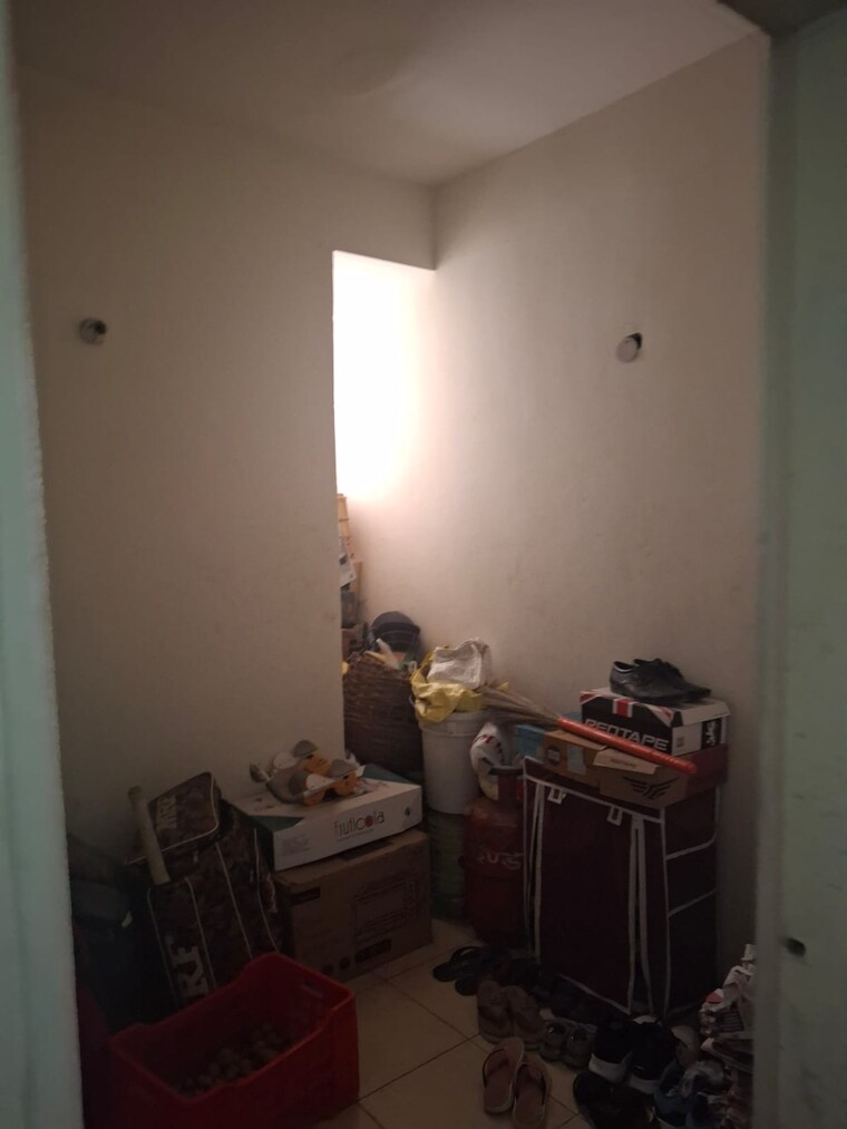 Living Room, omaxe-new-heights 2.5 Bedroom 1250 Sq.Ft. Apartment In Sector 78 Faridabad 9107709