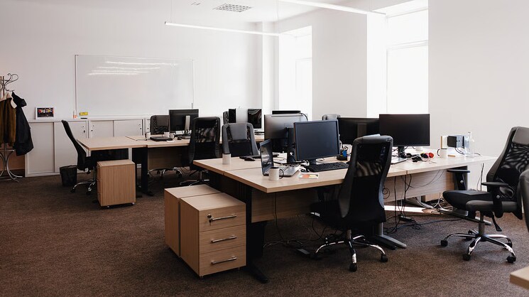 Team Area, gagan-grant-bay Commercial Office Space 980 Sq.Ft. In Kharadi Pune 9107705