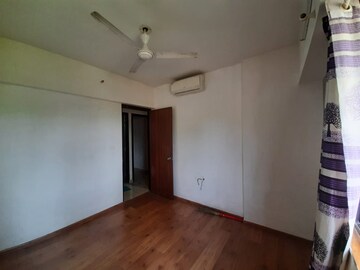 2 BHK Apartment For Rent in Lodha Lakeshore Greens, Dombivli East
