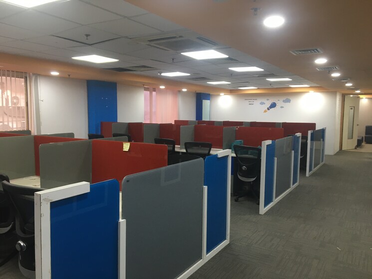 Team Area, sector 67 Commercial Office Space 16500 Sq.Ft. In Sector 67 Noida 9107758