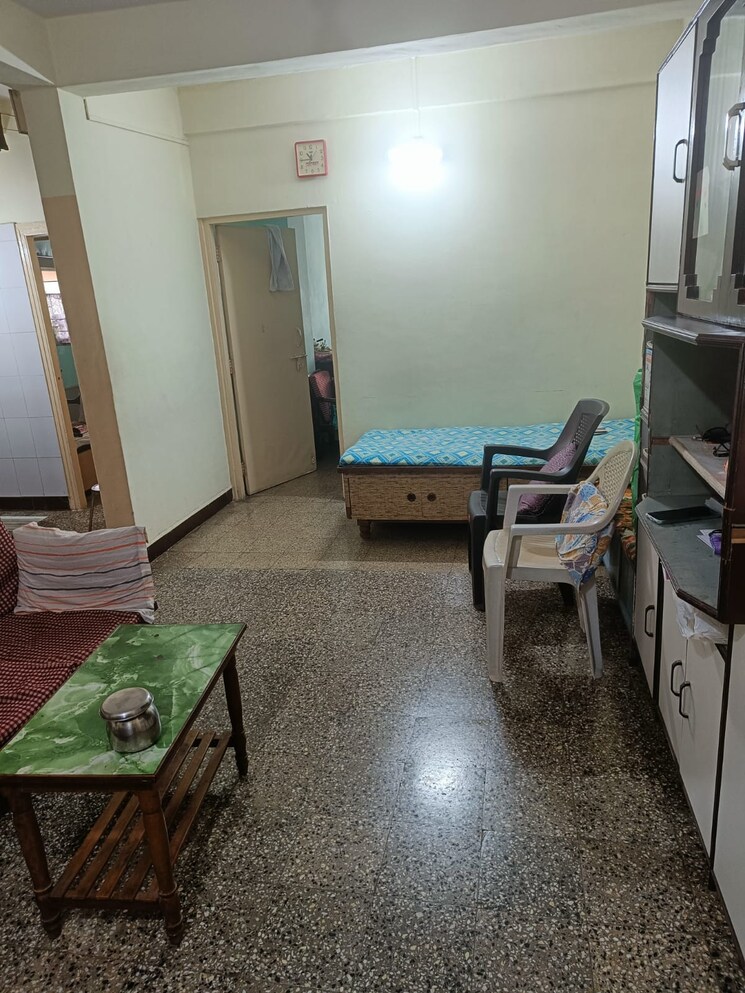 Living Room, guru-ganesh-nagar-society 2 Bedroom 710 Sq.Ft. Apartment In Kothrud Pune 9107796