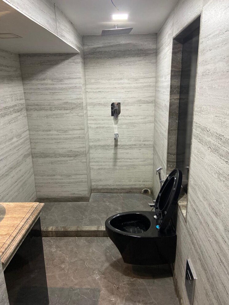 Bathroom, lake gardens 2 Bedroom 1060 Sq.Ft. Builder Floor In Lake Gardens Kolkata 9107886