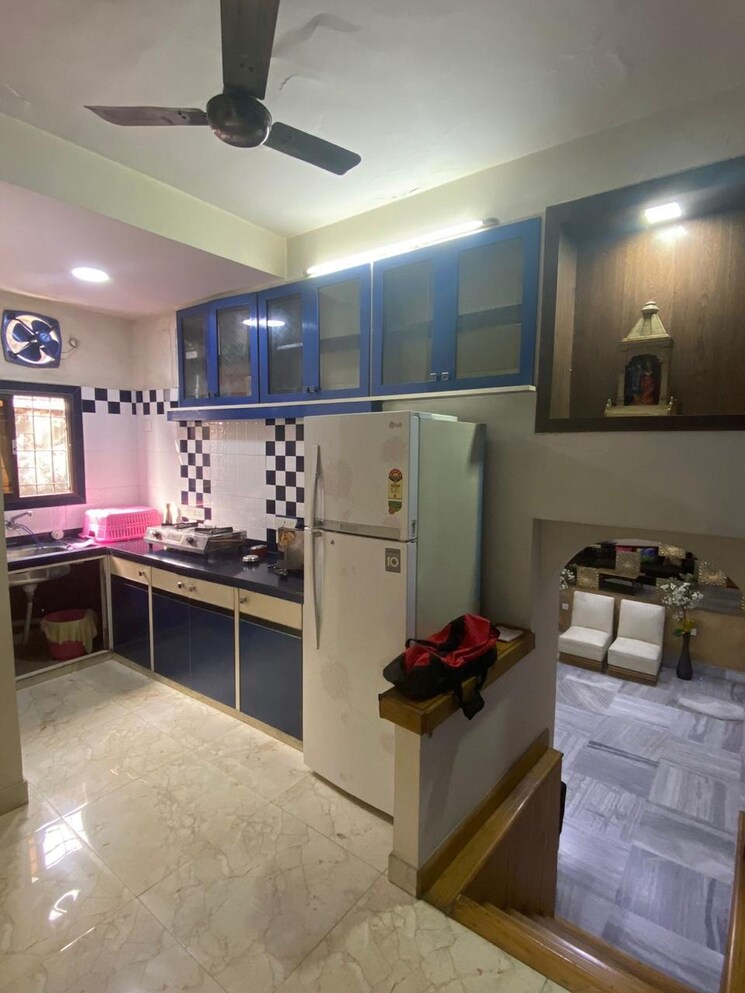 Kitchen, lake gardens 2 Bedroom 1060 Sq.Ft. Builder Floor In Lake Gardens Kolkata 9107886