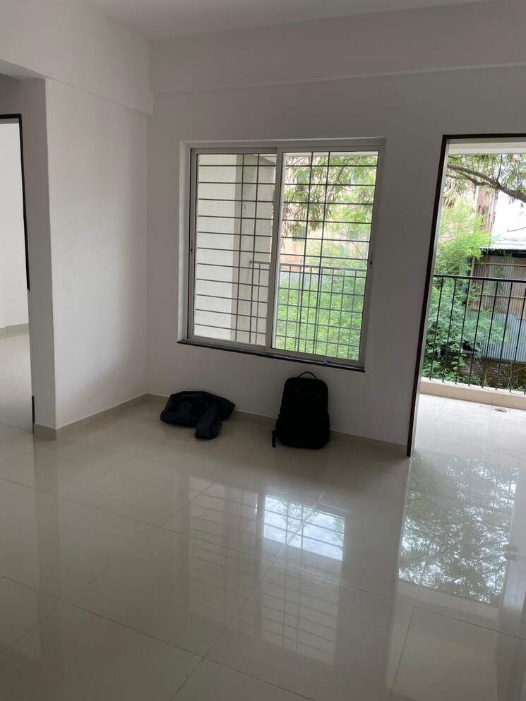 Room, geeta-gold-floristaa 2 Bedroom 750 Sq.Ft. Apartment In Kharadi Pune 9108028