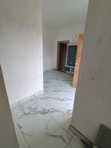 Room in 2 BHK Apartment at Citadil The Urban Heaven, Baiyappanahalli – for Rent