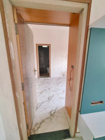Room in 2 BHK Apartment at Citadil The Urban Heaven, Baiyappanahalli – for Rent