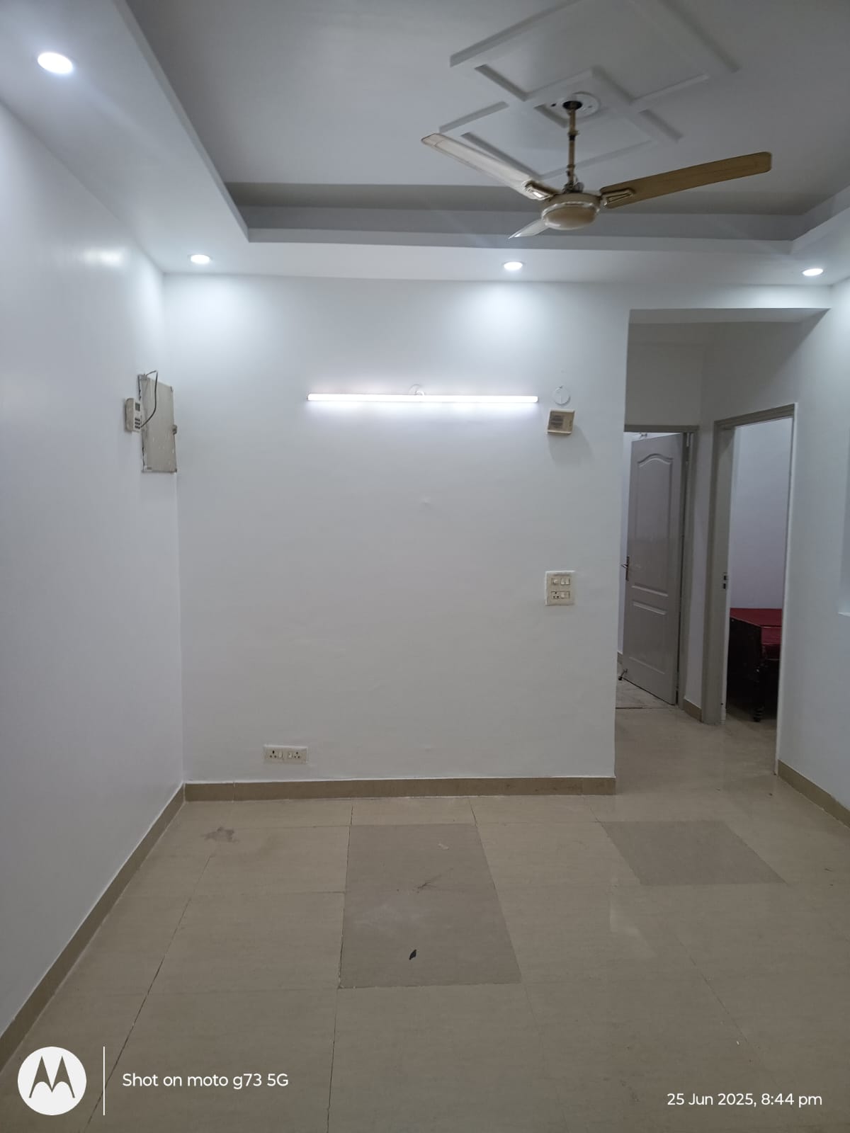 3 BHK Builder Floor For Rent in Tulip Mall