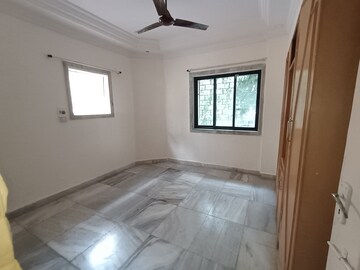 Bedroom in 3 BHK Apartment at Shabi Complex, Vashi Sector 12 – for Rent