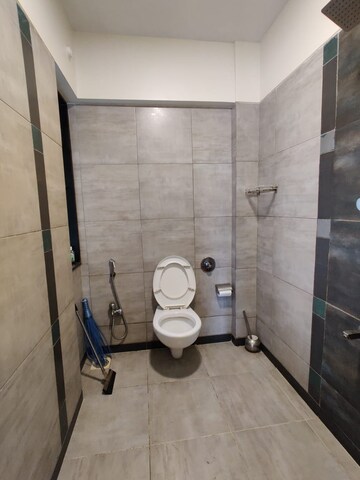 Bathroom in 3 BHK Apartment at Shiv Shakti Complex, Andheri West – for Rent