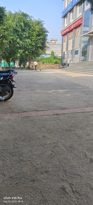 Parking in  Office Space at Meerut University – for Rent