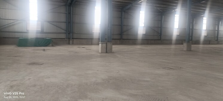 Room, sikandra Commercial Warehouse 47000 Sq.Ft. In Sikandra Agra 9107976