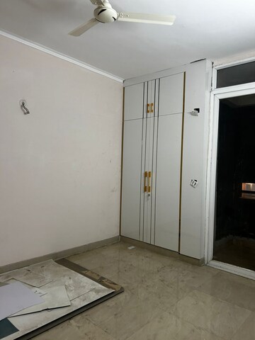 Room in 3 BHK Villa at Amrapali Leisure Valley, Tech Zone 4 Greater Noida – for Rent