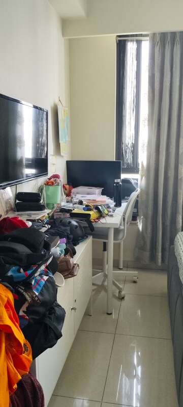 Team Area in 2 BHK Apartment at Shapoorji Pallonji Vicinia, Powai – for Rent
