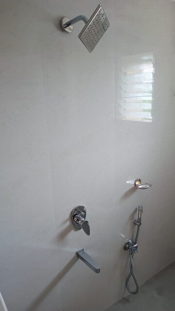 Bathroom in 2 BHK Apartment at Saibaba Tower, Andheri West – for Rent