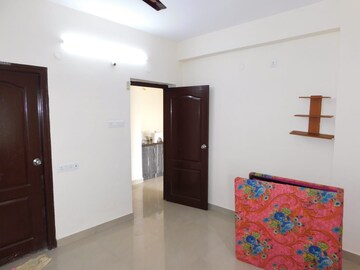 Room in 2 BHK Apartment at Kukatpally – for Sale
