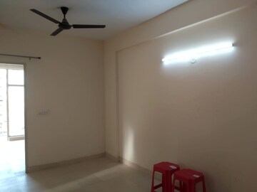 Room in 2 BHK Apartment at Conscient Habitat 78, Sector 78 – for Sale